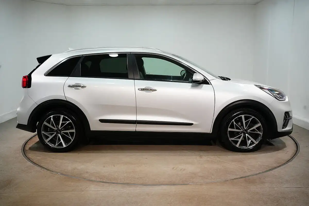 2020-kia-niro-16-gdi-4-big-4