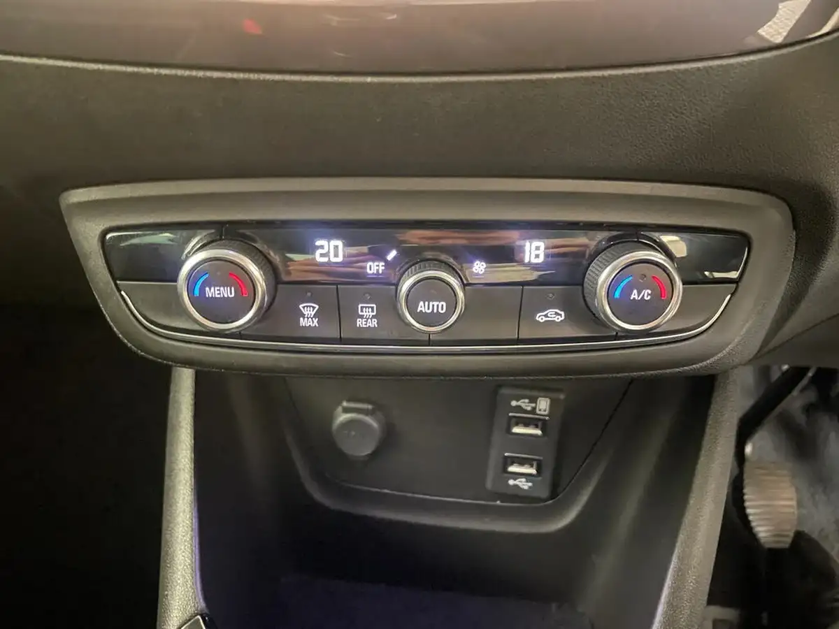 2019-vauxhall-crossland-x-12-elite-nav-83ps-ss-big-24