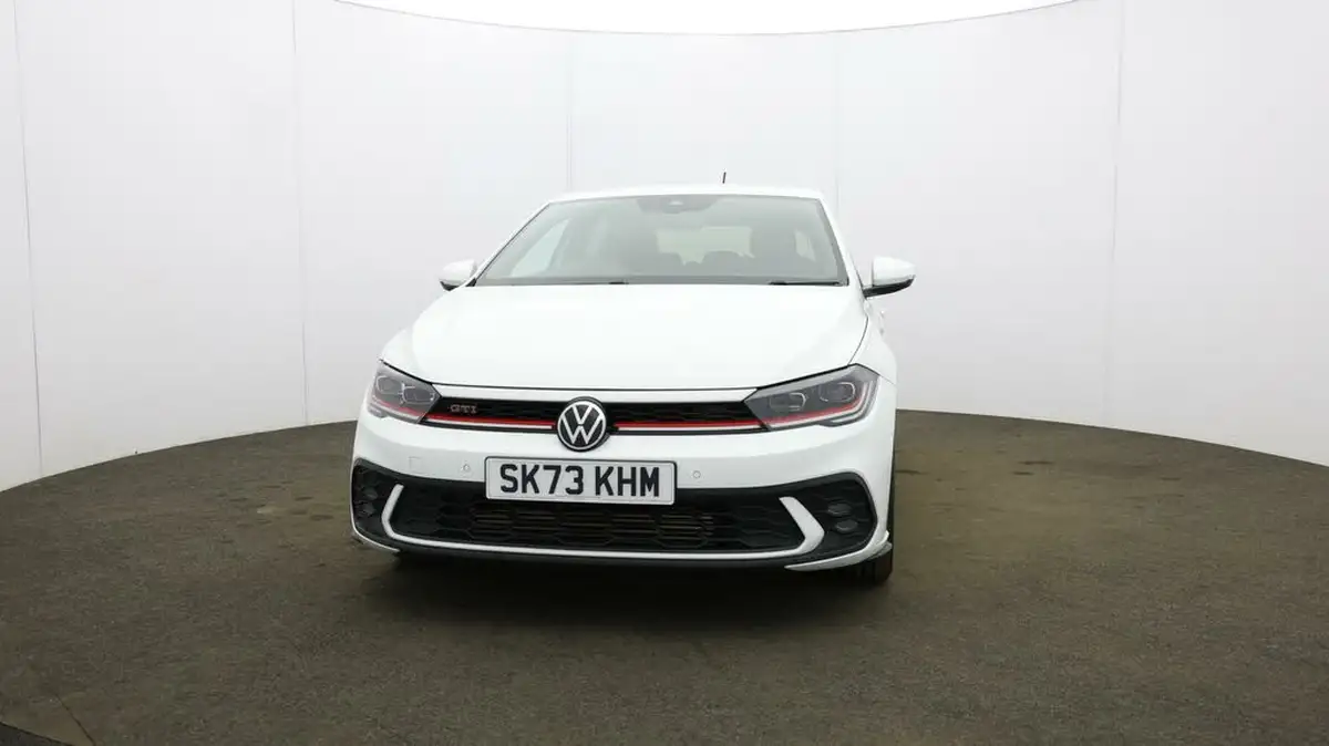 2023-volkswagen-polo-big-39