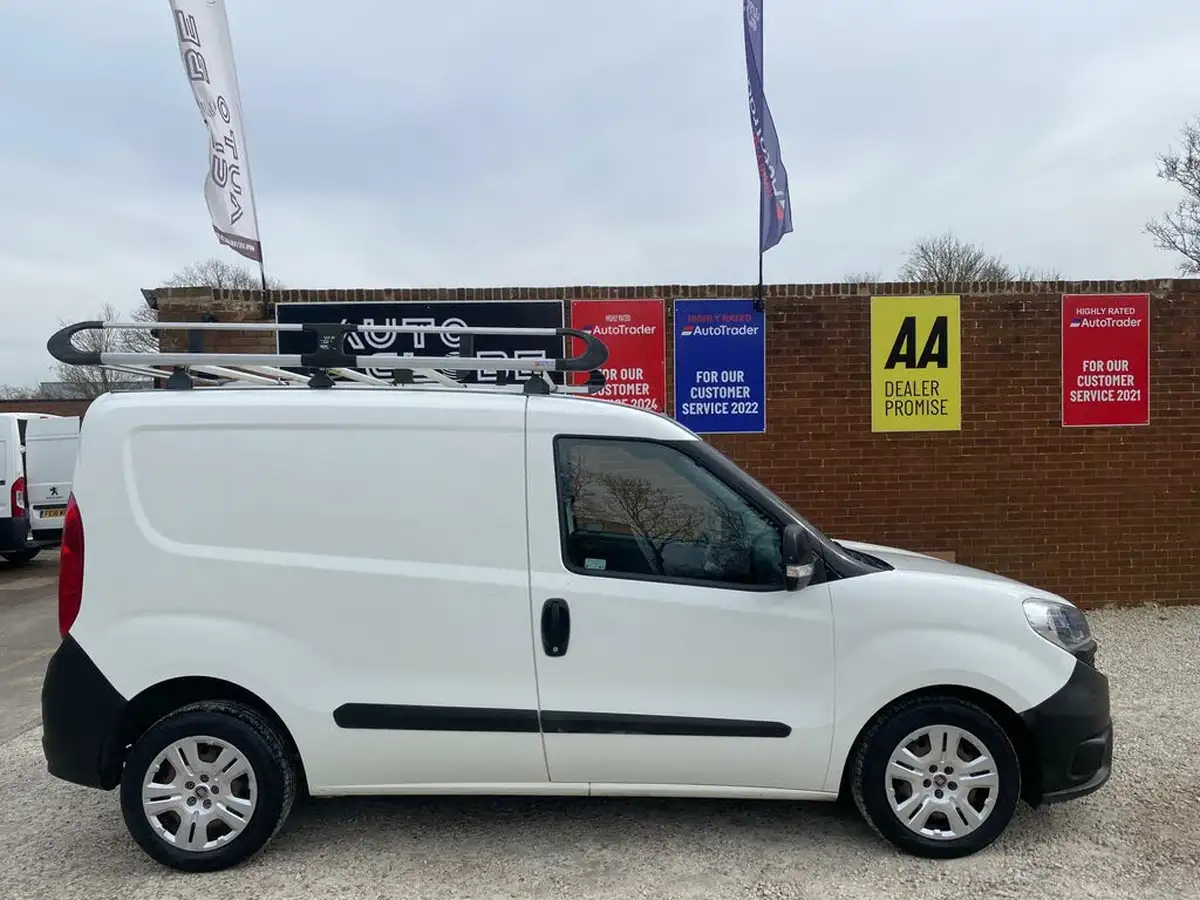 2017-fiat-doblo-cargo-13td-l1h2-big-6