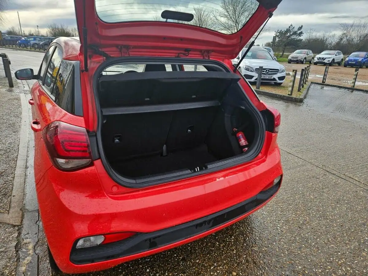 2019-hyundai-i20-12-se-mpi-hatchback-5d-big-5