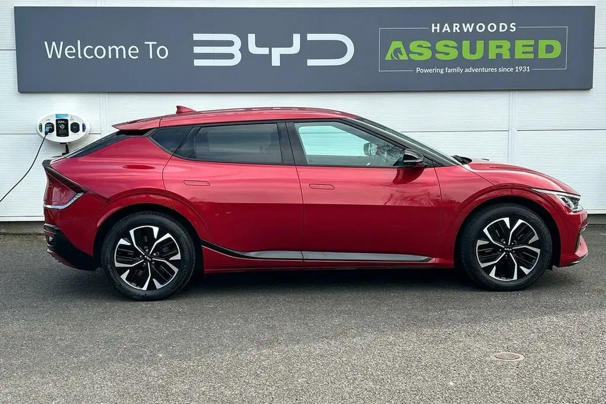 2022-kia-ev6-e-gt-line-225bhp-heat-pump-big-1