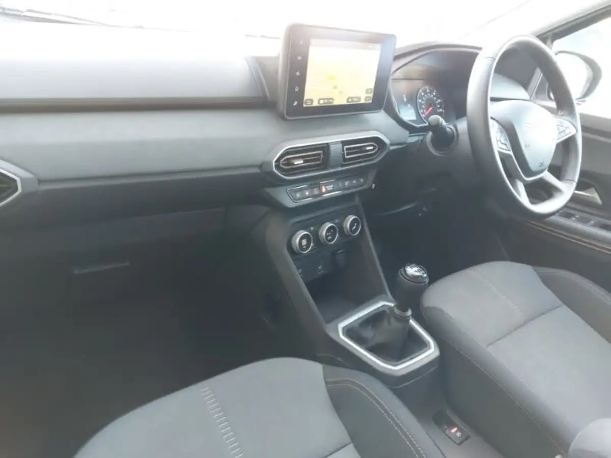 2023-dacia-sandero-stepway-10-tce-essential-90bhp-big-17
