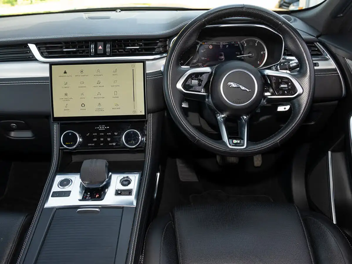 2021-jaguar-f-pace-20-d200-r-dynamic-s-mhev-big-6
