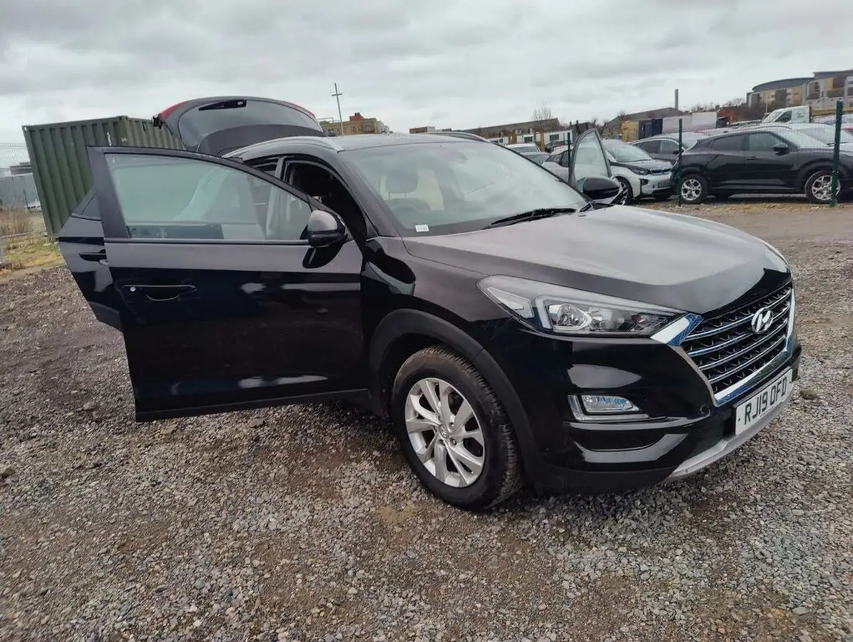 2019-hyundai-tucson-16-t-gdi-se-nav-dct-big-9