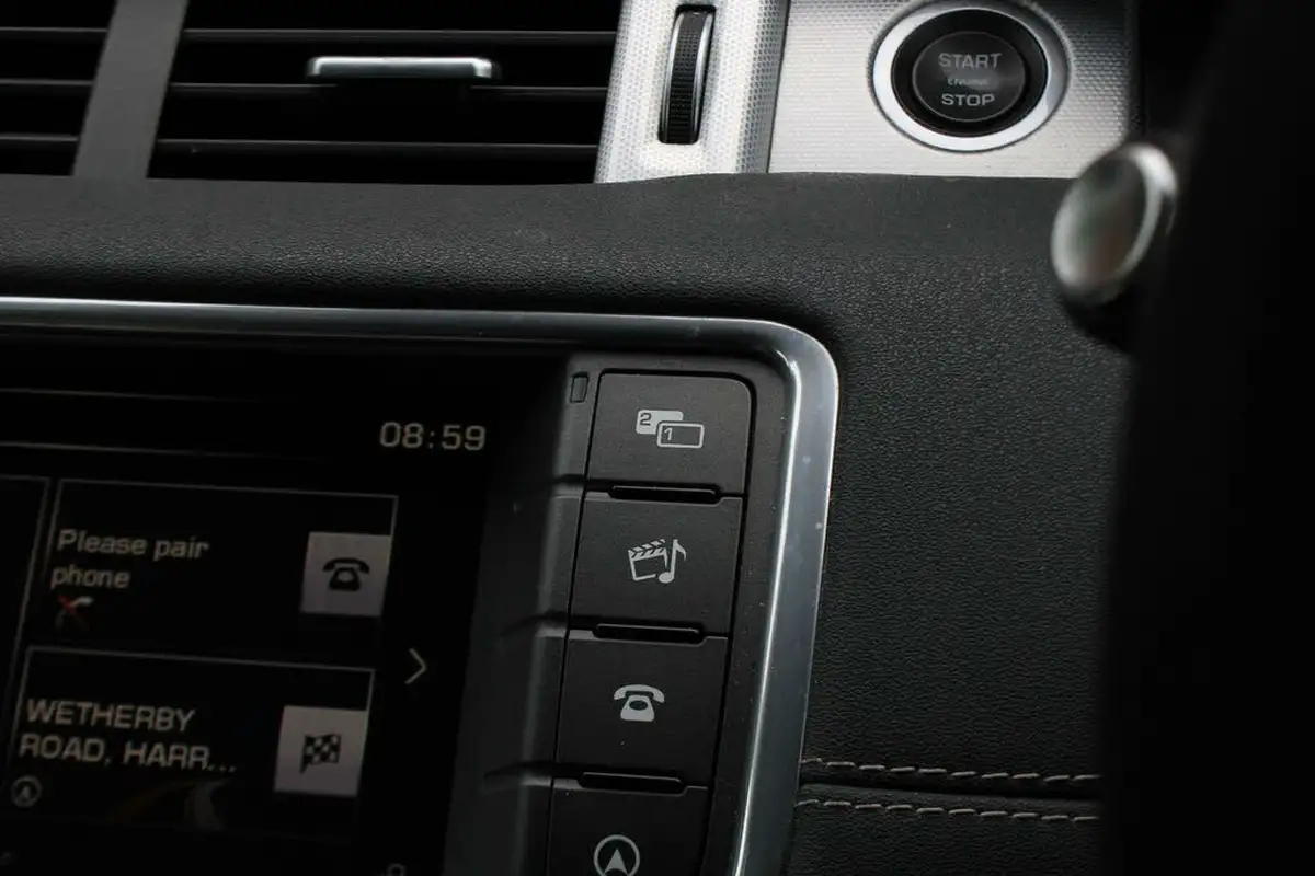 2015-land-rover-range-rover-evoque-20td4-hse-dynamic-lux-ss-hatchback-5d-auto-big-32