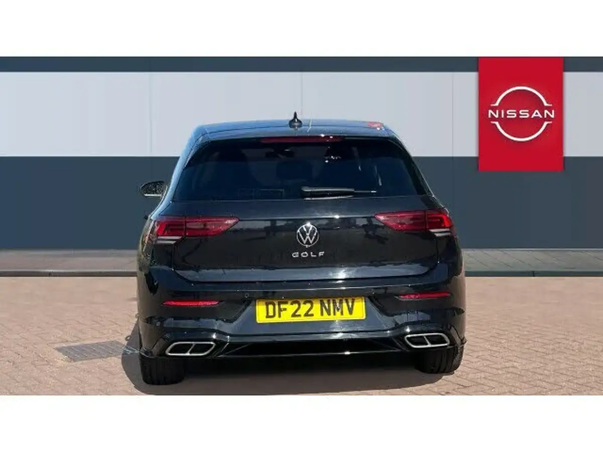 2022-volkswagen-golf-15-tsi-r-line-150ps-hatchback-big-5