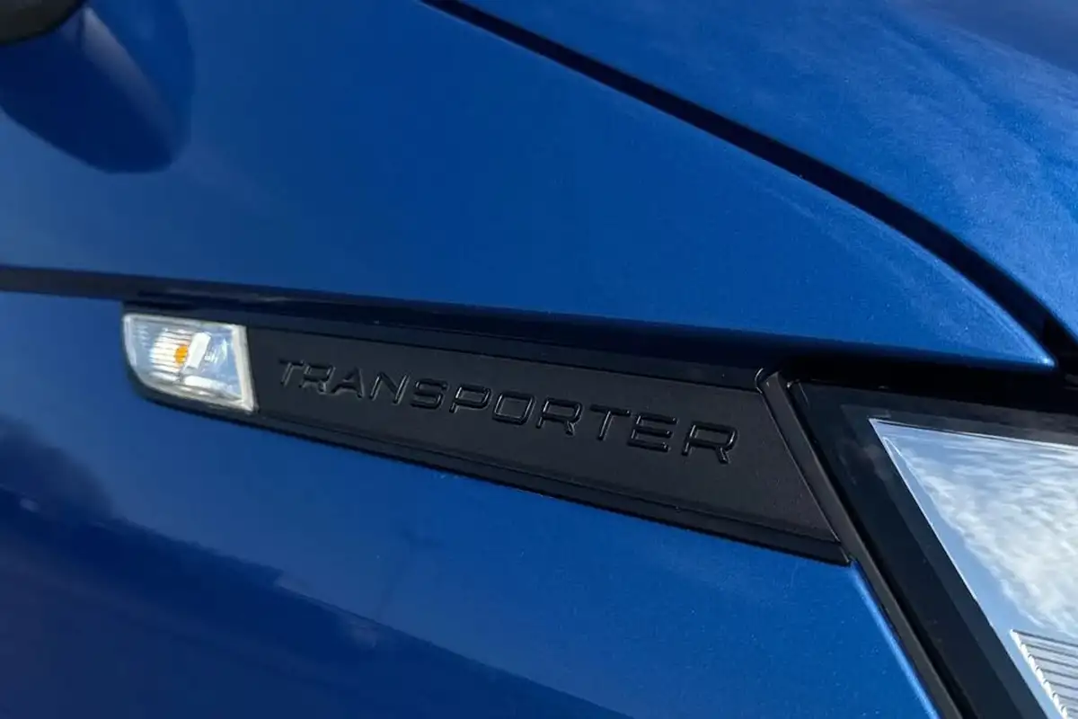 2024-volkswagen-transporter-big-25