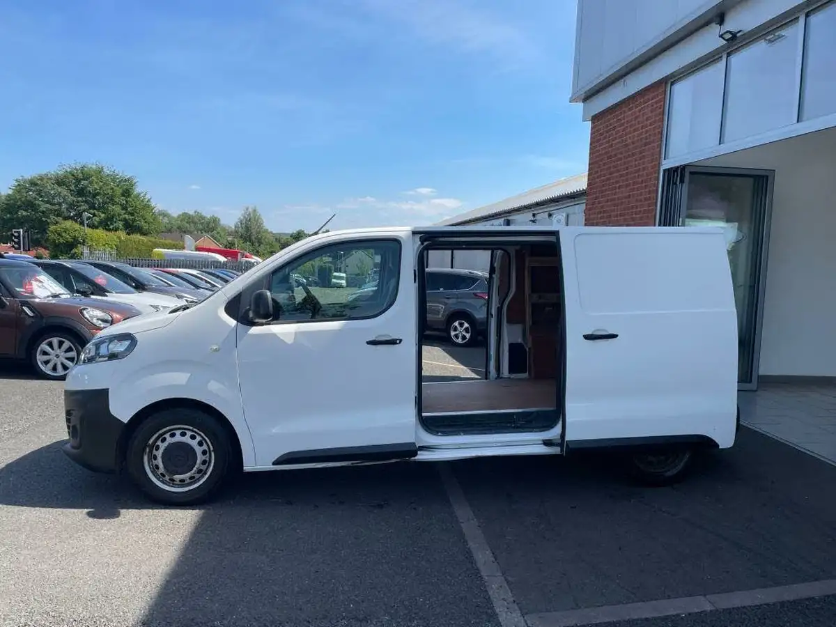 2019-citroen-dispatch-16bluehdi-x-m-1000-115pseu6-ss-big-2