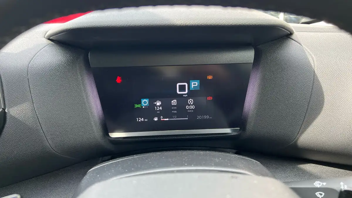 2022-citroen-c4-12-puretech-shine-plus-130ps-big-12