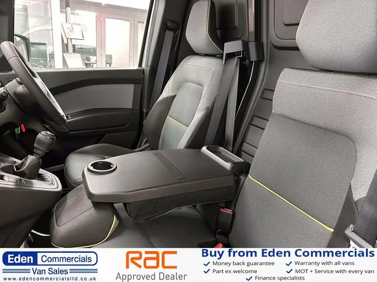 2024-renault-kangoo-15dci-ll21-95-advance-eu6e-panel-big-14
