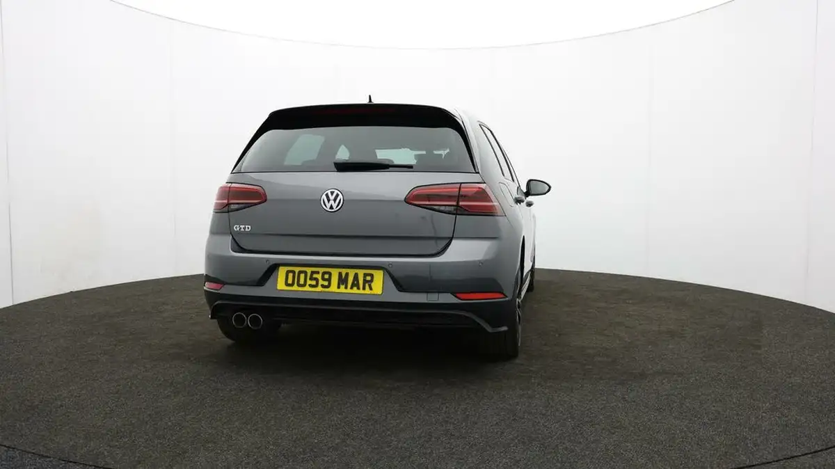 2017-volkswagen-golf-20tdi-gtd-ss-hatchback-5d-big-75