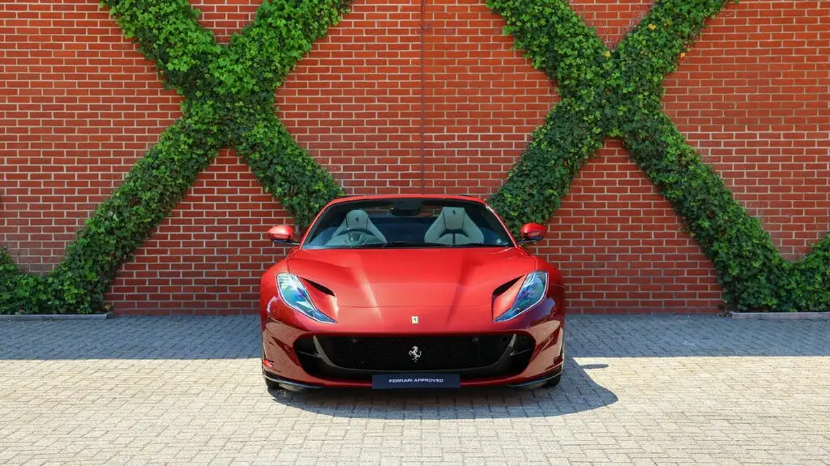2021-ferrari-812-gts-65-v12-spider-f1-dct-euro-6-ss-big-1