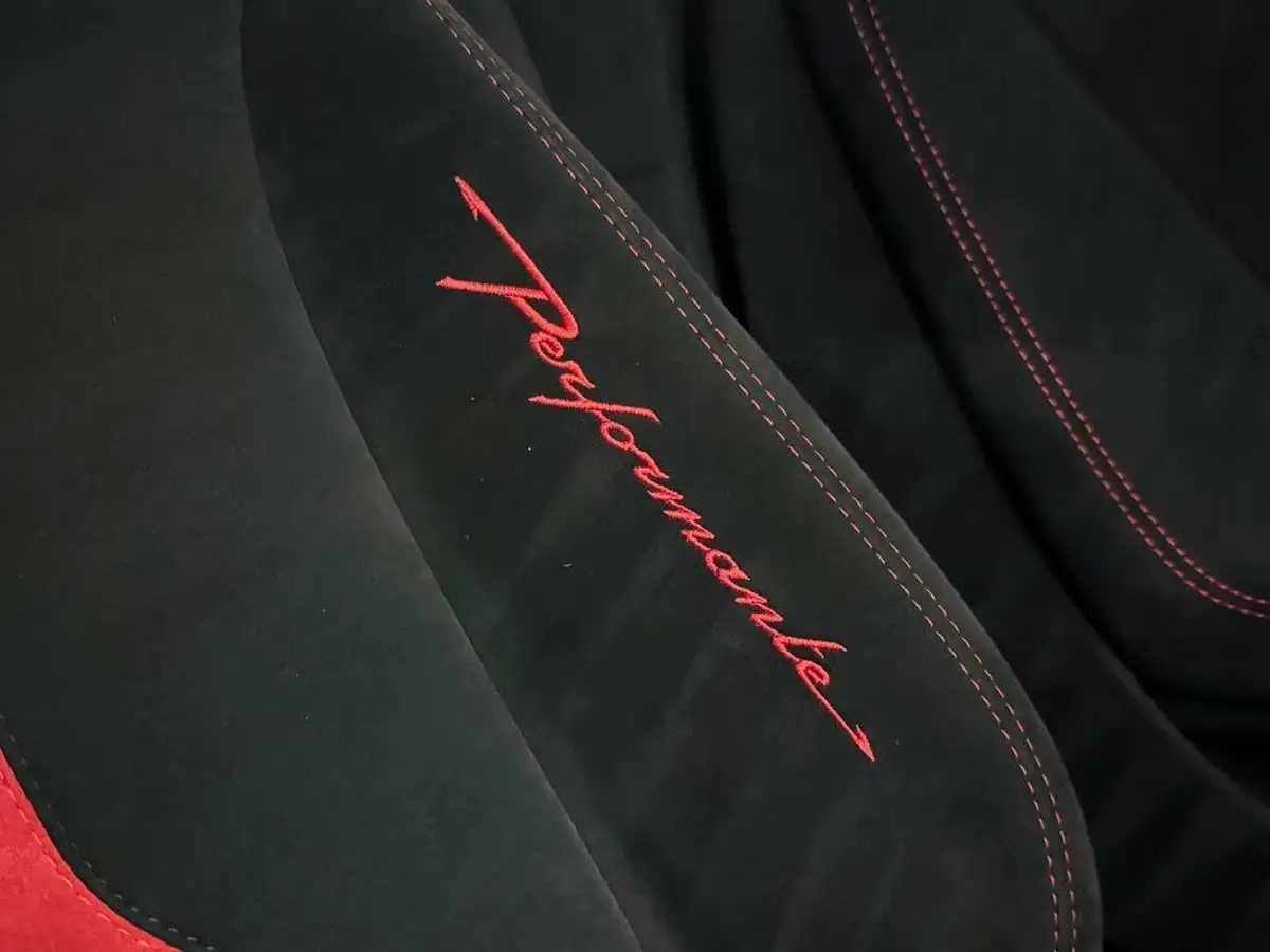 2019-lamborghini-huracan-big-37