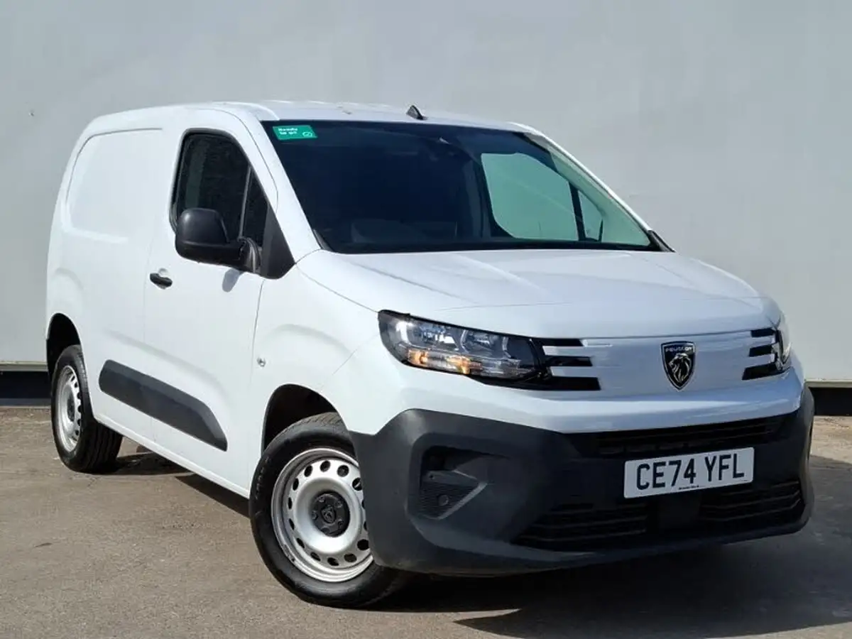 2024-peugeot-partner-15-bluehdi-professional-100pseu6d-big-0