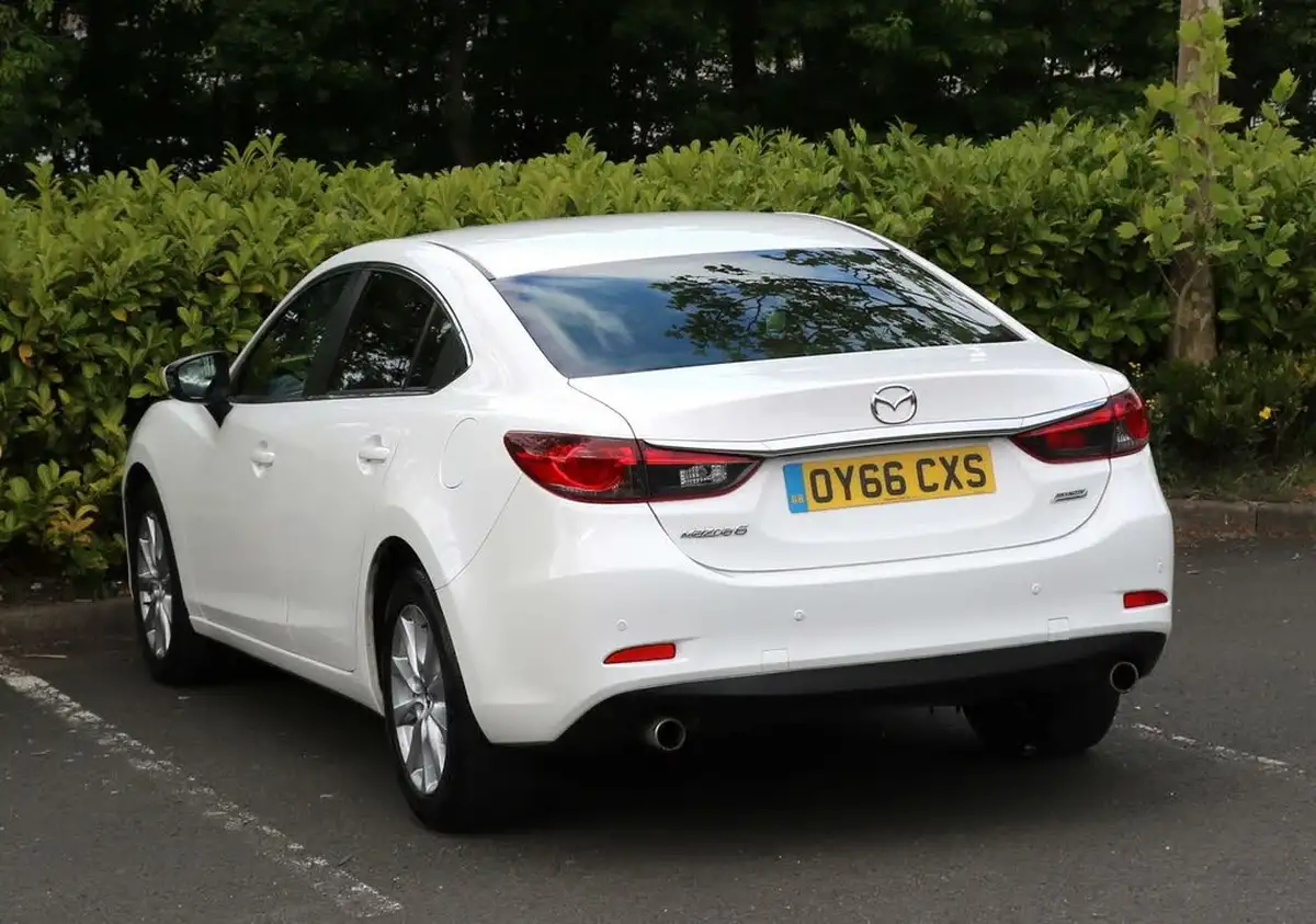 2016-mazda-mazda6-22td-se-l-skyactiv-d-nav-saloon-4d-big-2