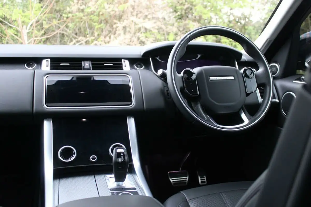 2019-land-rover-range-rover-sport-30-sdv6-hse-dynamic-big-16