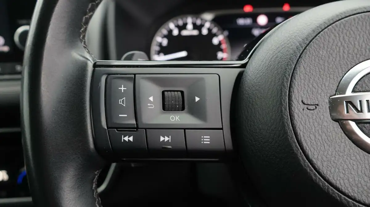 2022-nissan-qashqai-13-dig-t-acenta-premium-160ps-auto-big-24