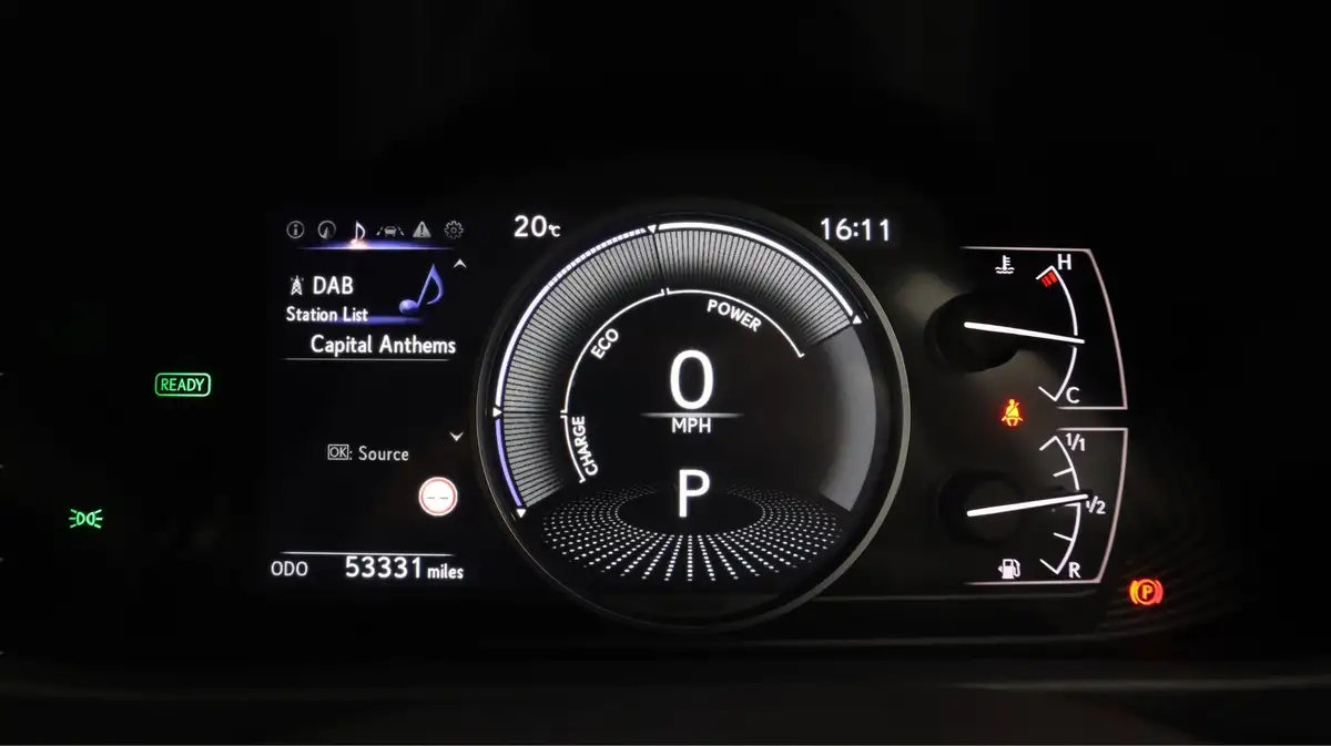 2021-lexus-ux-250h-20-ux-184bhp-without-navigation-big-10