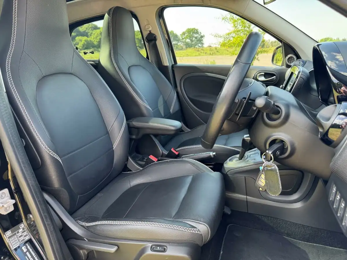2018-smart-forfour-09-brabus-xclusive-big-18