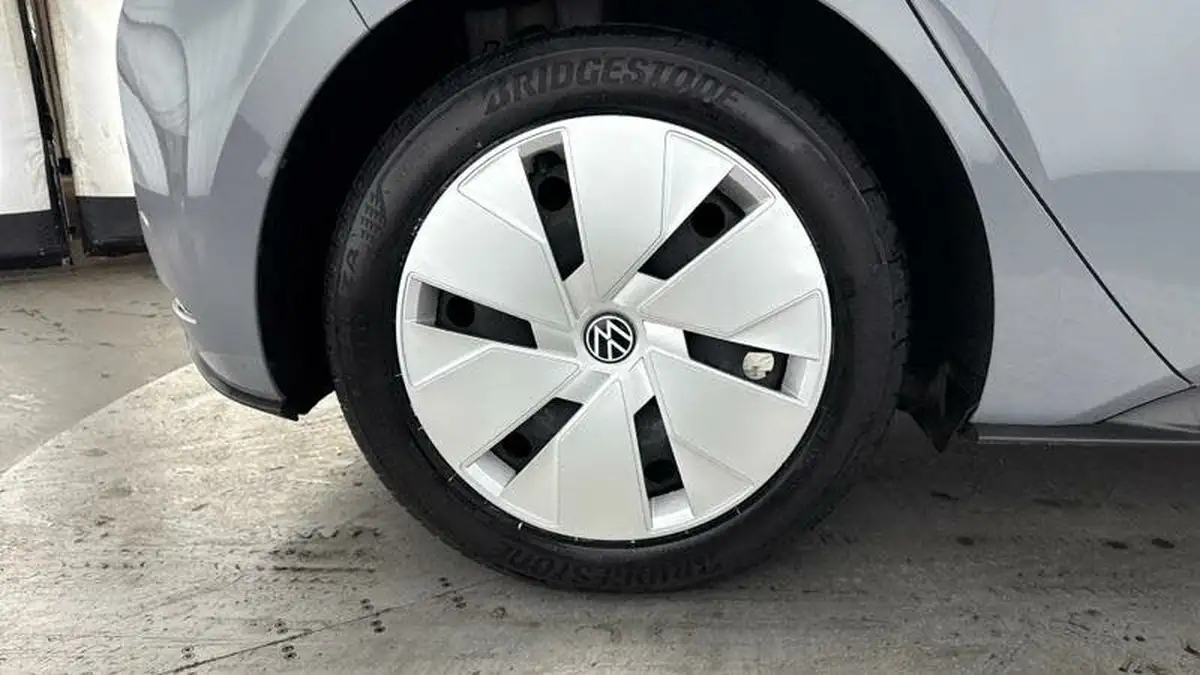 2021-volkswagen-id3-e-family-145ps-big-25