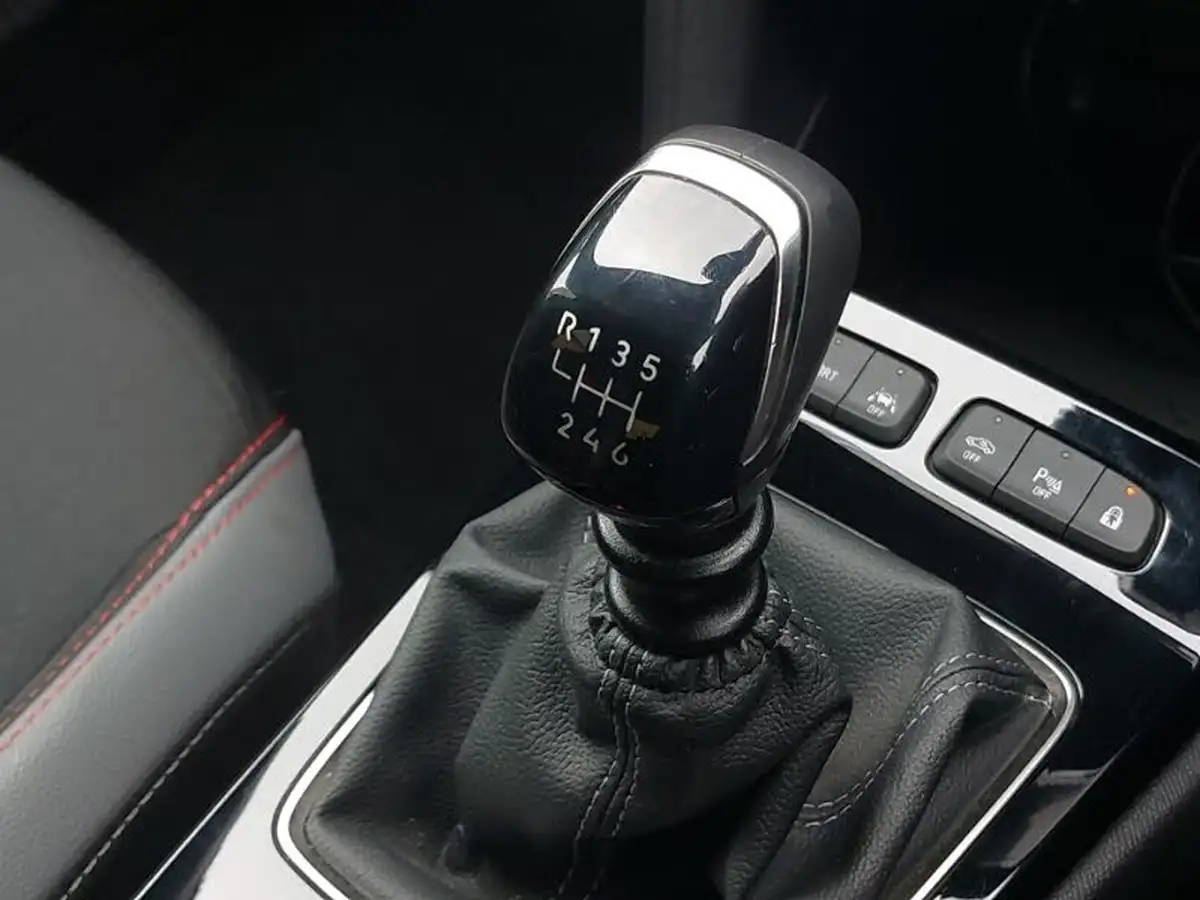 2022-vauxhall-mokka-12-gs-line-130ps-big-11