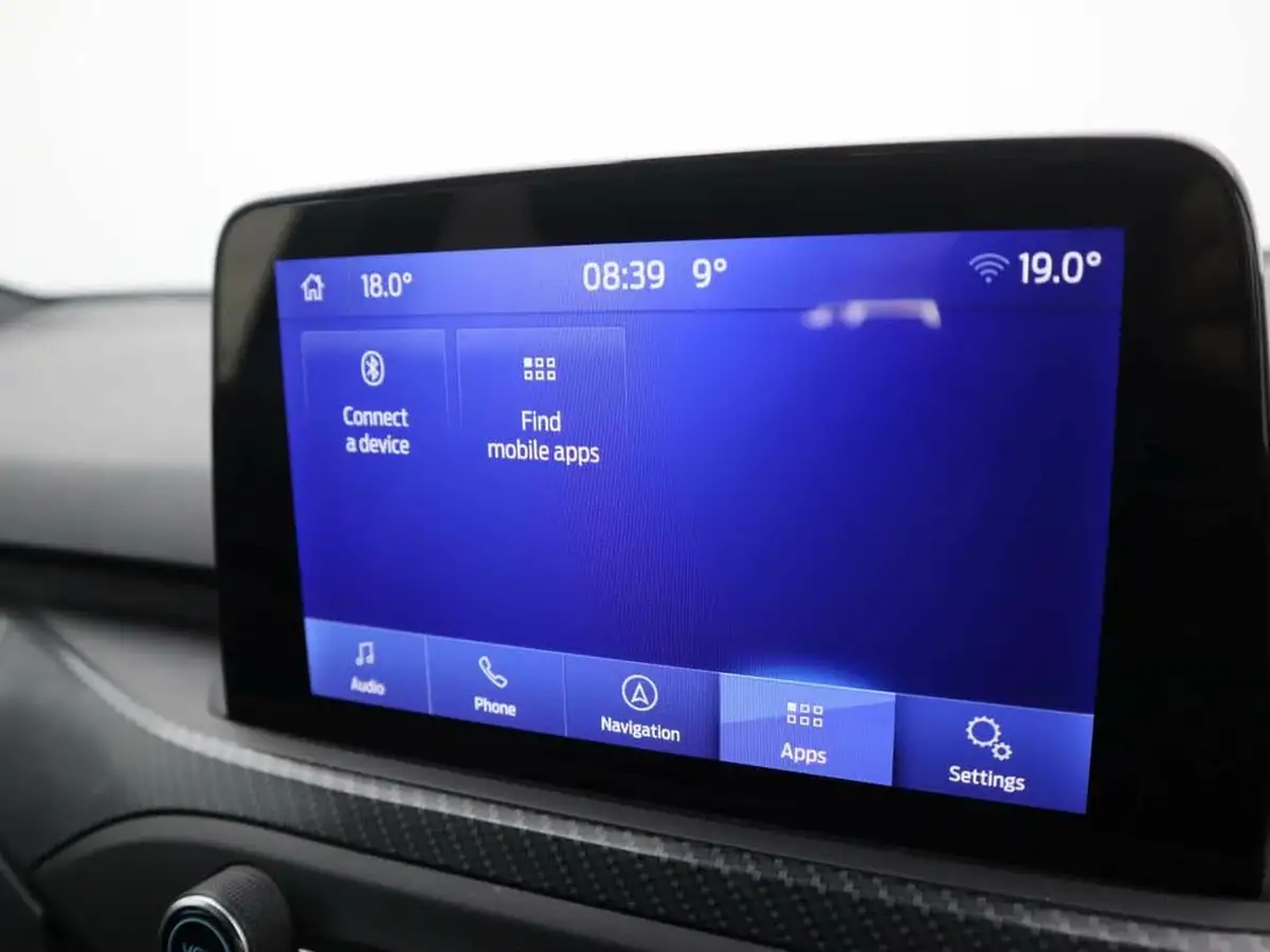 2020-ford-focus-10t-st-line-x-hatchback-auto-big-20