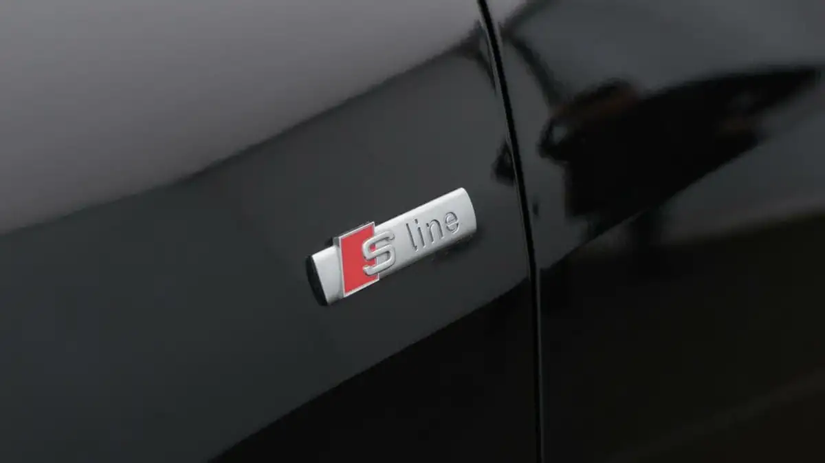 2022-audi-q4-e-tron-40e-edition-1-station-wagon-big-20