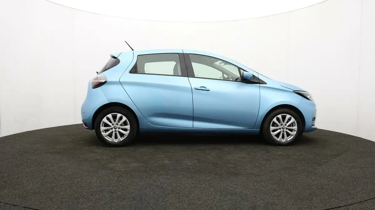 2021-renault-zoe-e-iconic-135ps-r135ev50-rapid-charge-big-38