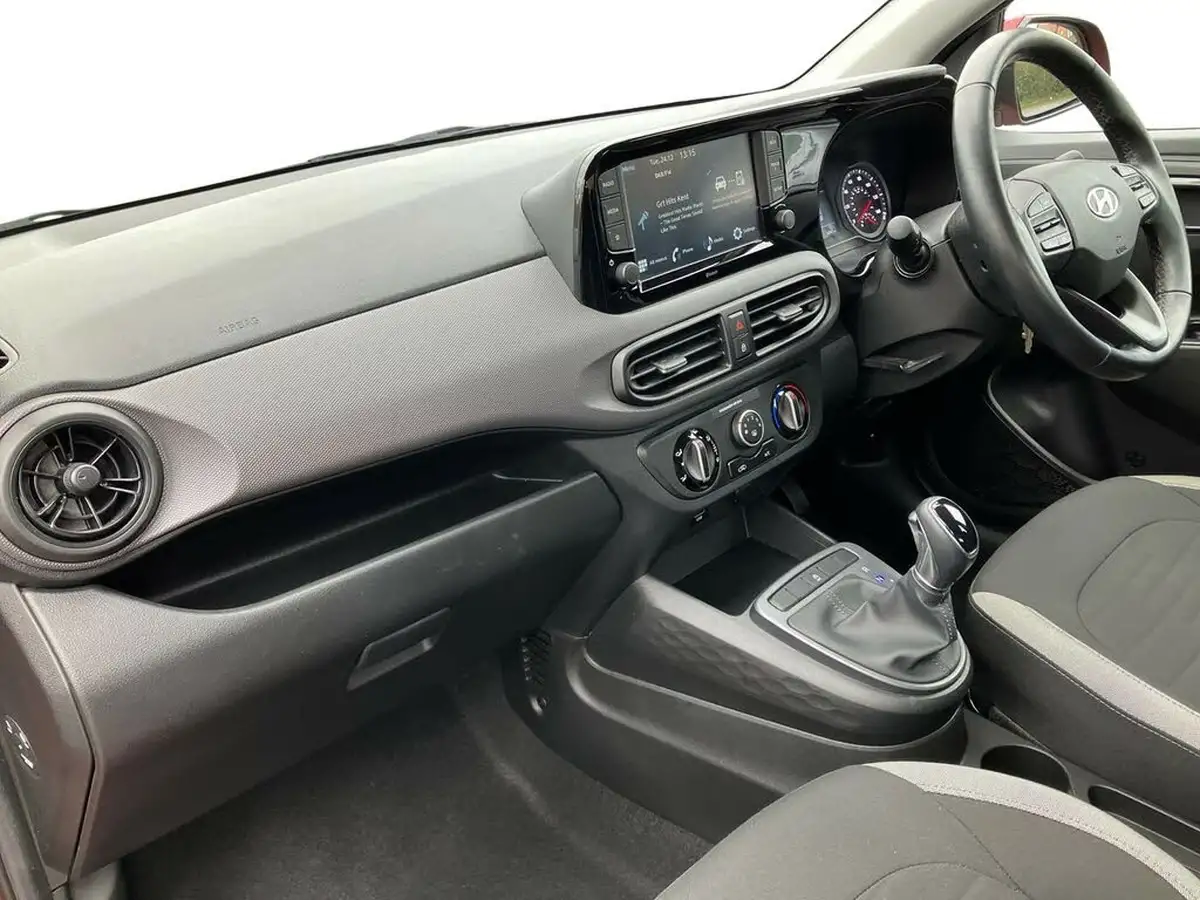 2021-hyundai-i10-12-se-connect-auto-big-6