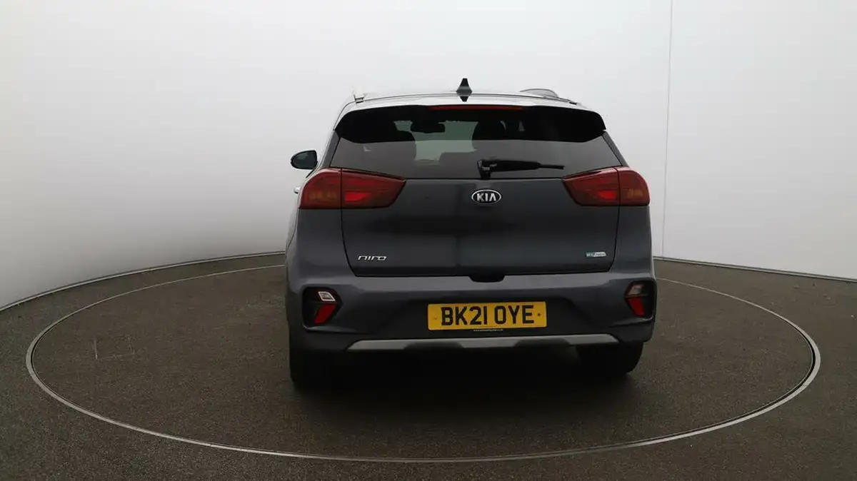 2021-kia-niro-16-gdi-4-156kwh-big-6