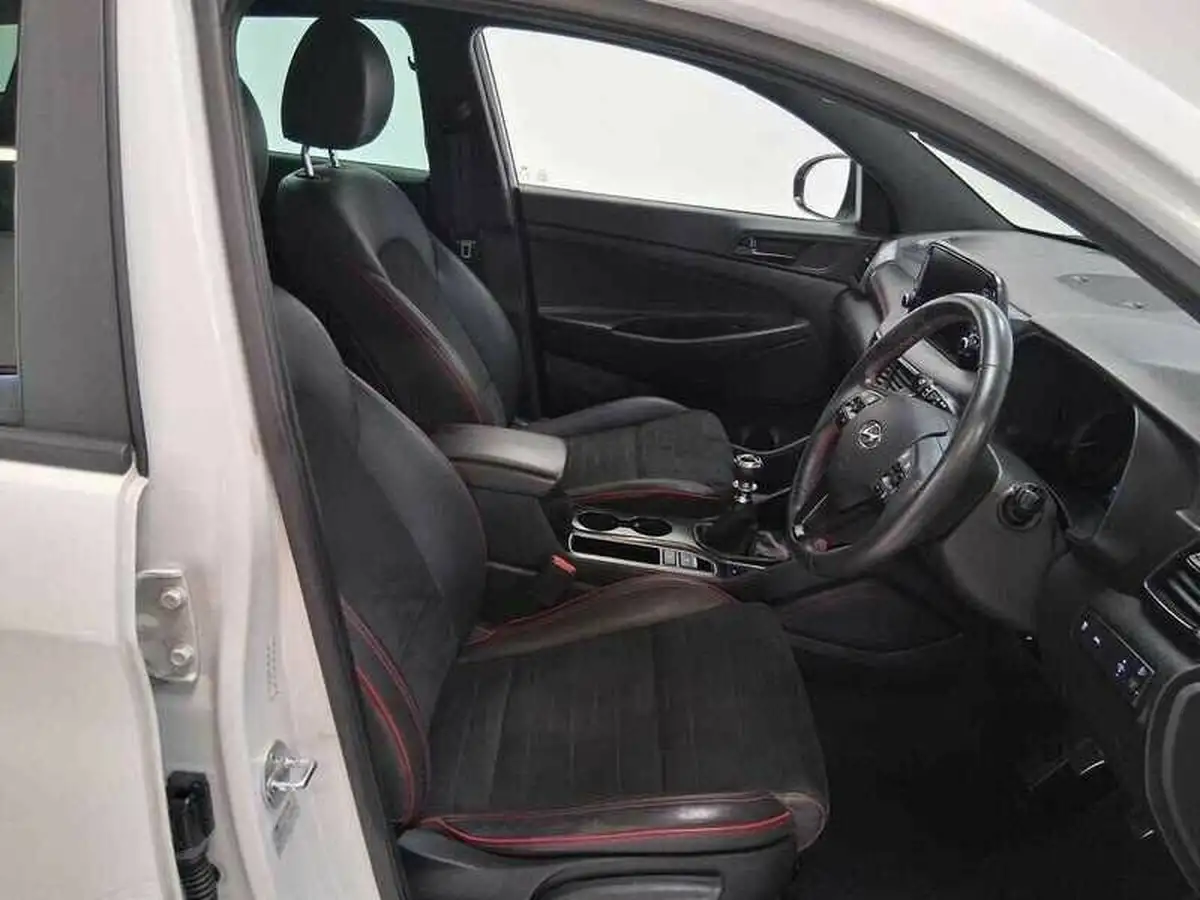 2019-hyundai-tucson-16-t-gdi-n-line-big-10