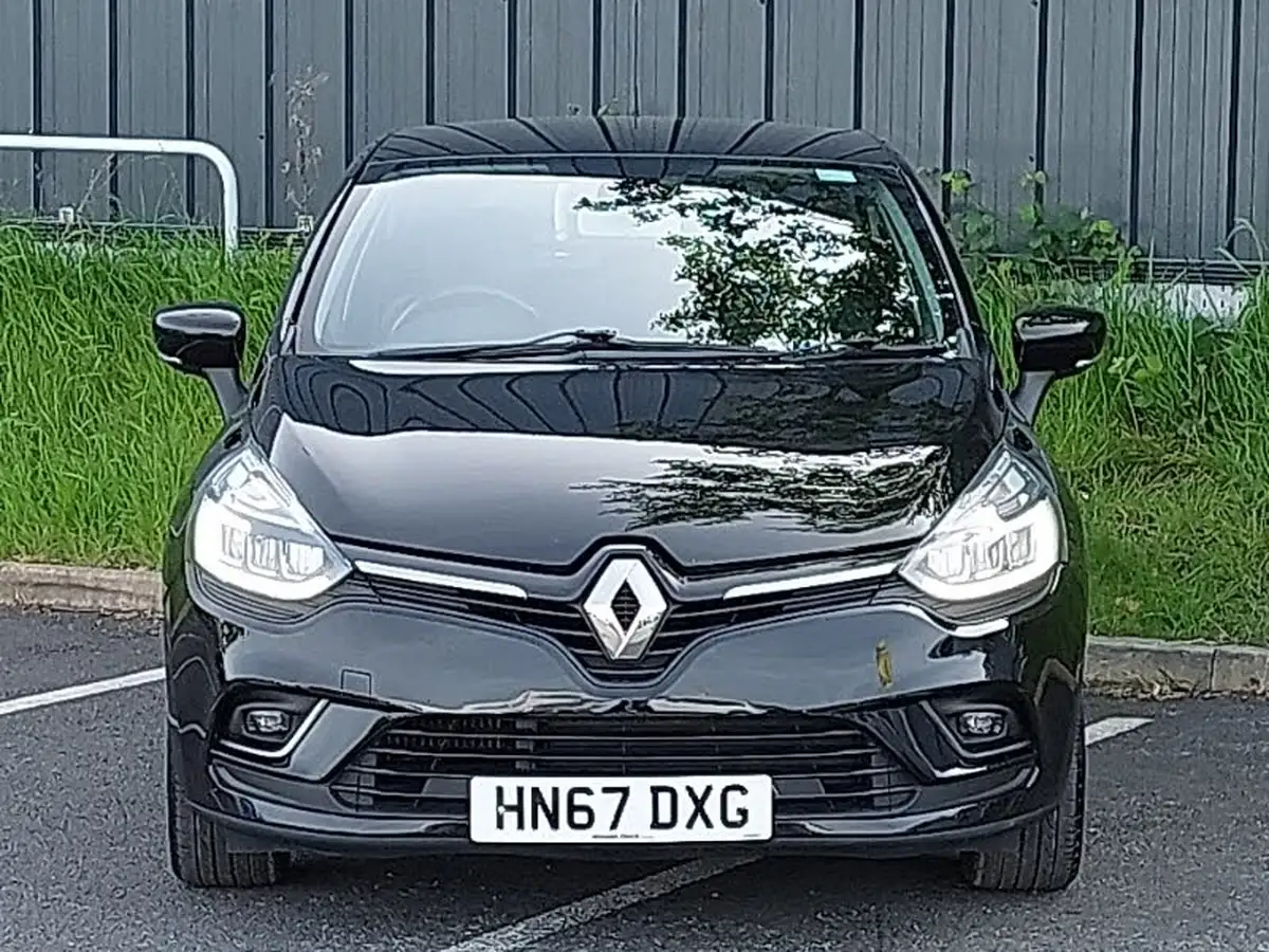 2017-renault-clio-15dci-dynamique-s-nav-90bhp-big-12