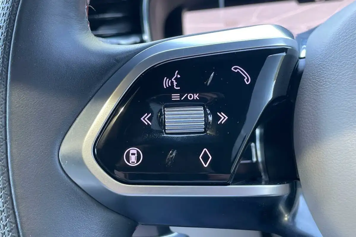 2024-jaguar-f-pace-50-v8-p575-svr-575-edition-big-28