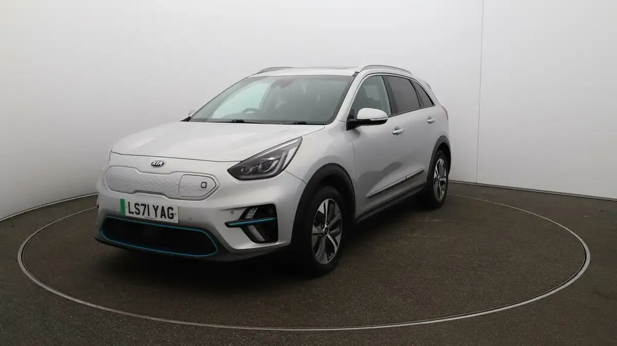 2021-kia-e-niro-ev-4-big-40