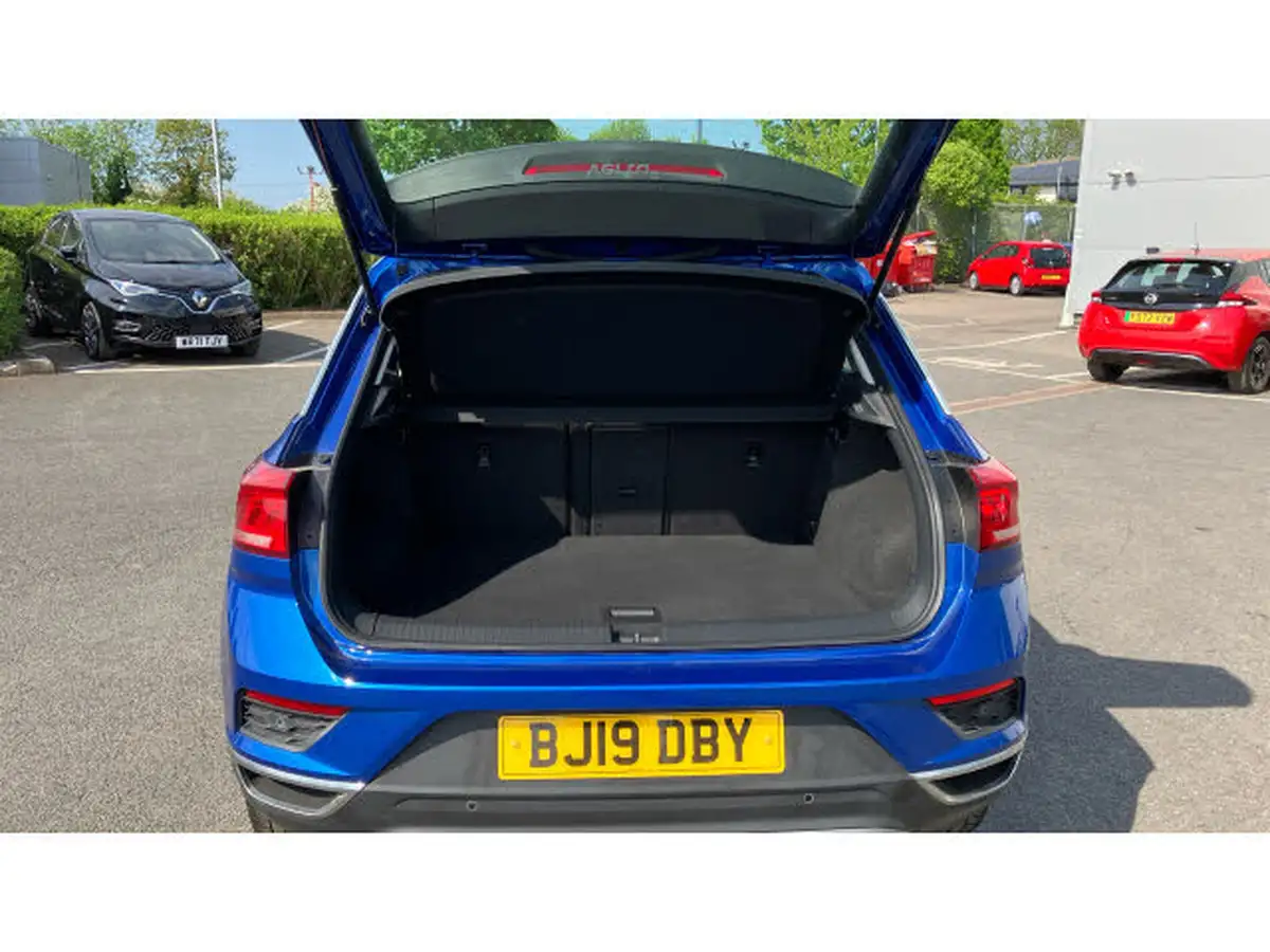 2019-volkswagen-t-roc-16tdi-se-big-3