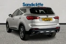 2023-mg-hs-15t-gdi-exclusive-162ps-dct-small-5