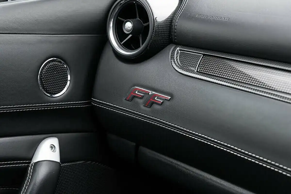 2012-ferrari-ff-63-big-19