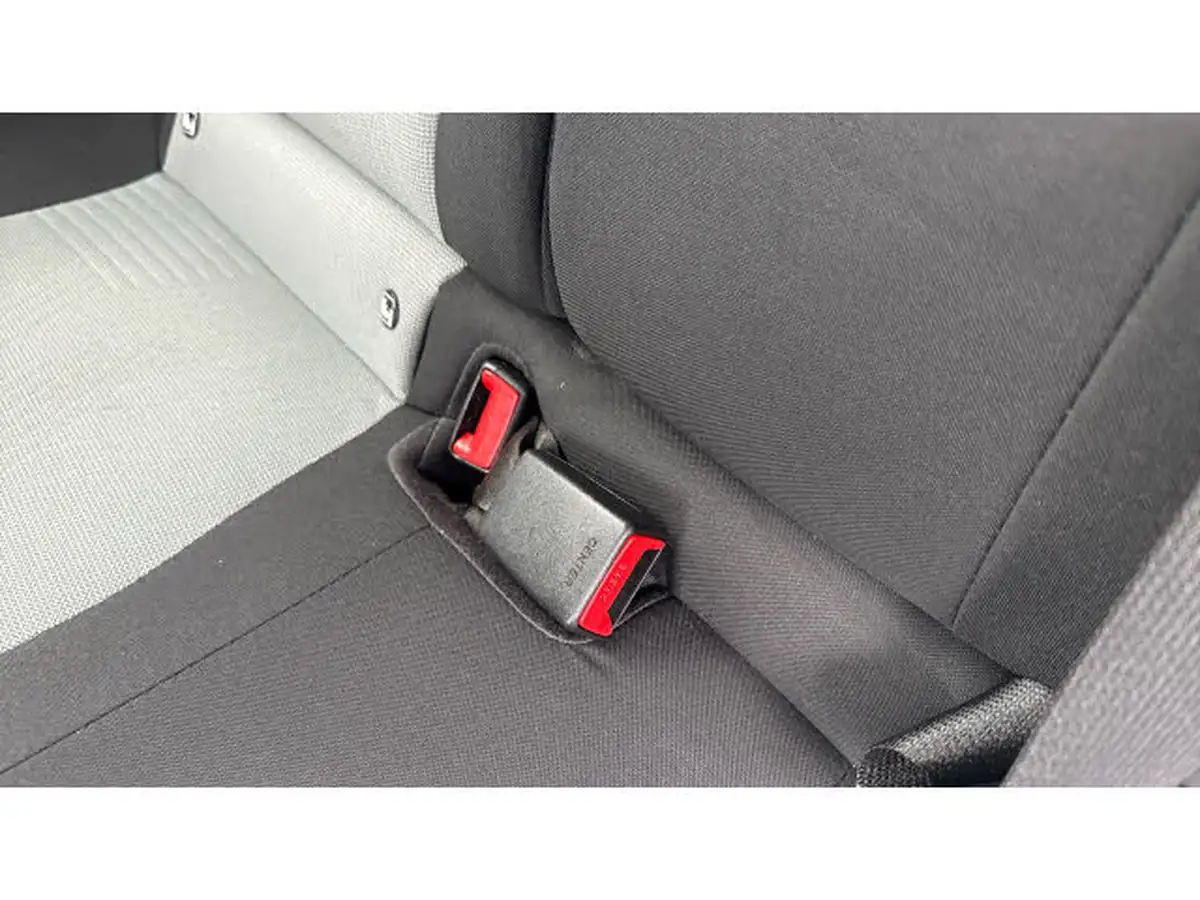 2021-hyundai-i10-10-premium-big-16