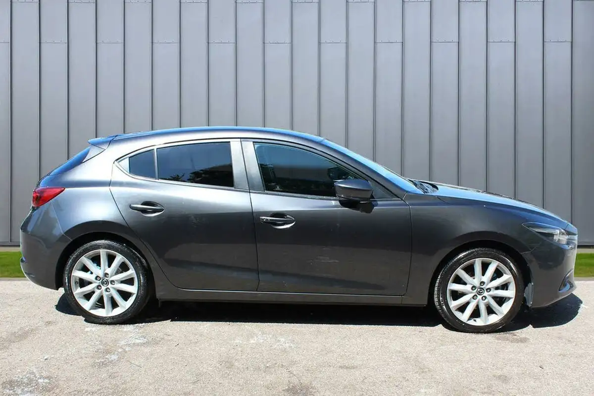 2018-mazda-mazda3-20-sport-nav-120ps-hatchback-5d-big-6