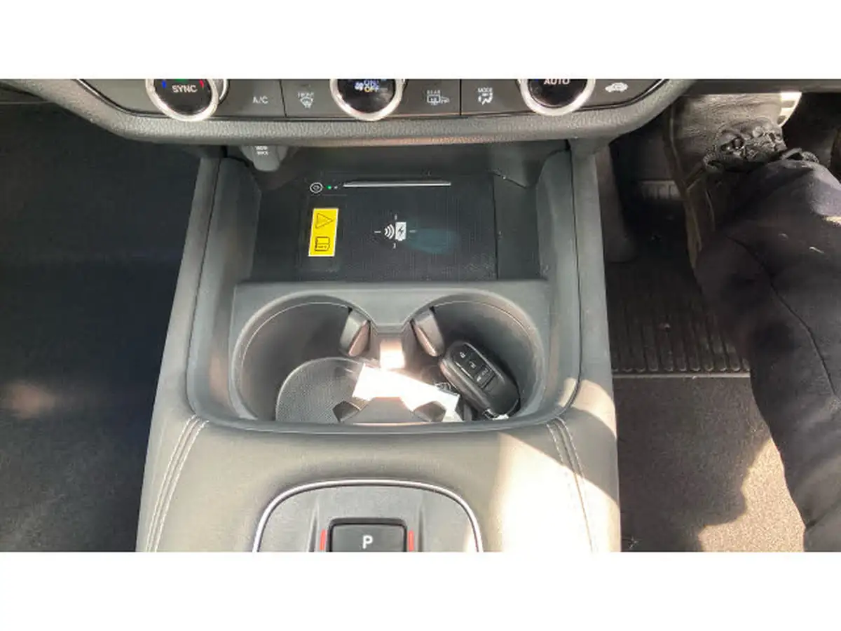 2024-honda-zr-v-20-i-mmd-advance-big-18