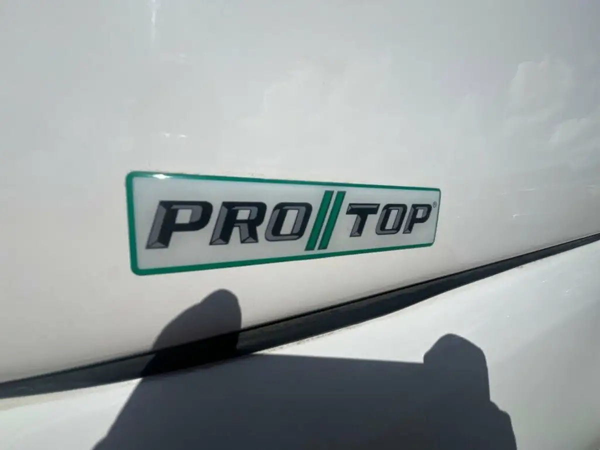 2020-toyota-hi-lux-24d-4d-active-150hpeu6dt-e-35t-double-pick-up-big-36