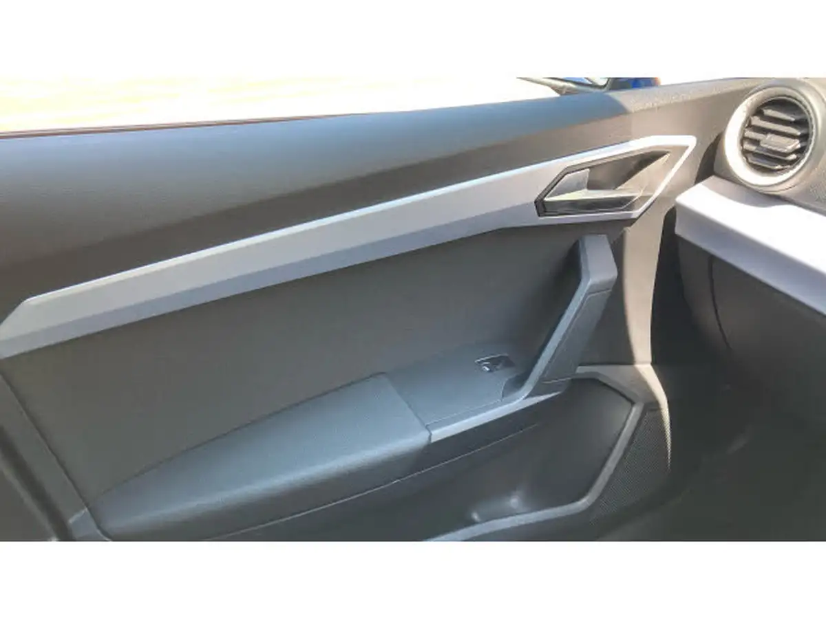 2022-seat-arona-10-tsi-fr-big-20