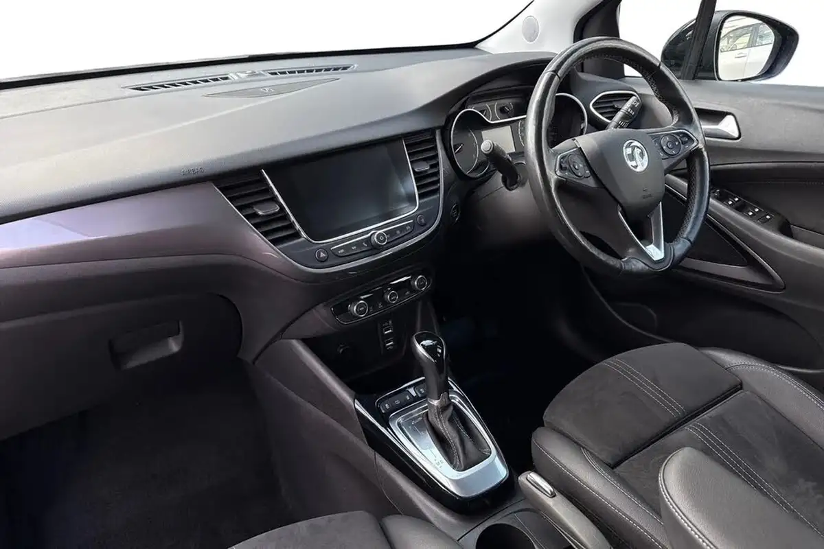 2022-vauxhall-crossland-12-ultimate-130ps-auto-big-14