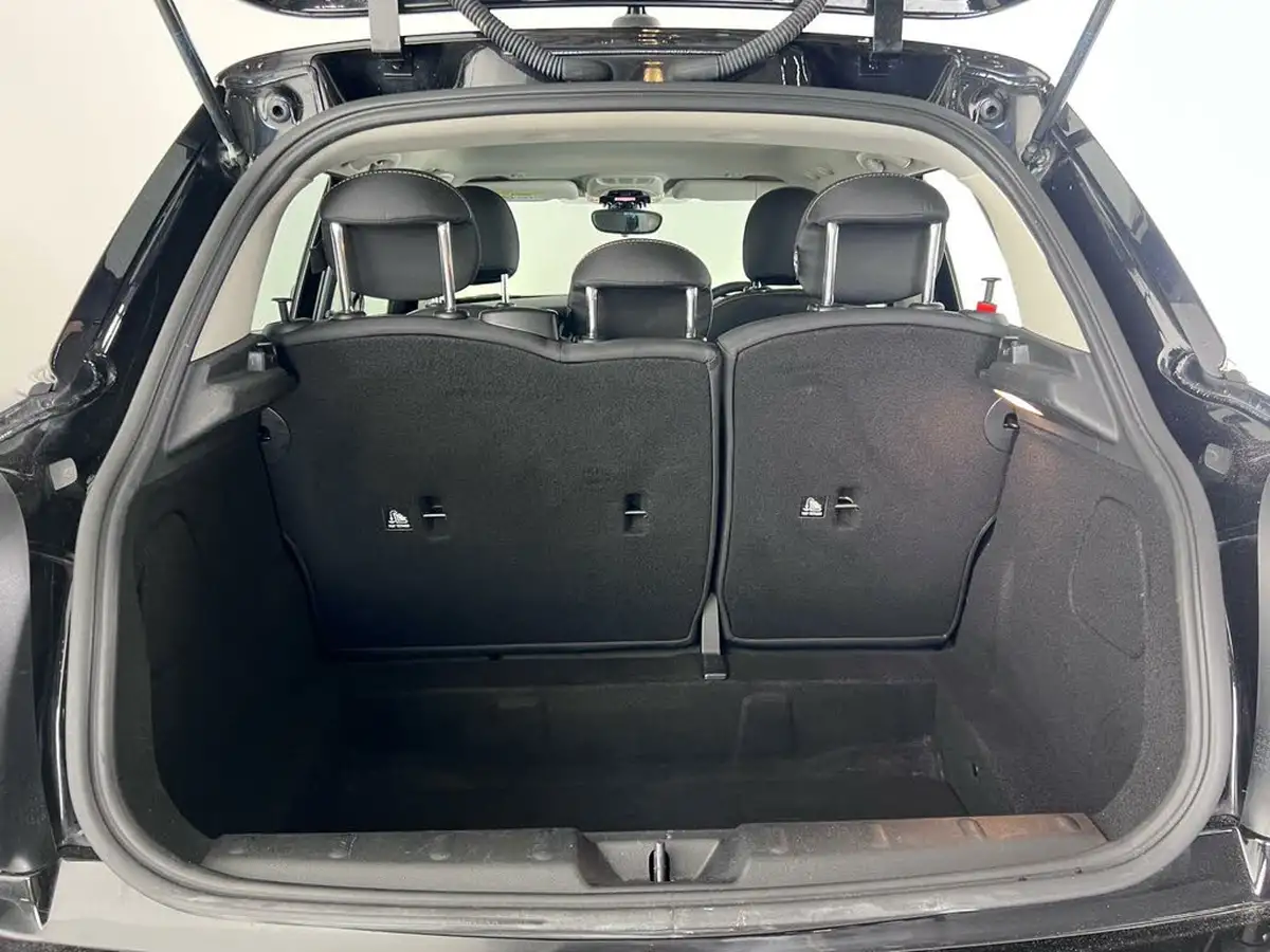 2018-mini-cooper-15-cooper-classic-ss-hatchback-5d-auto-big-11