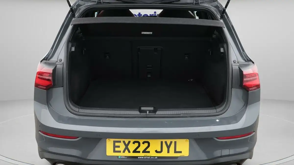 2022-volkswagen-golf-20-tsi-gti-dsg-big-17