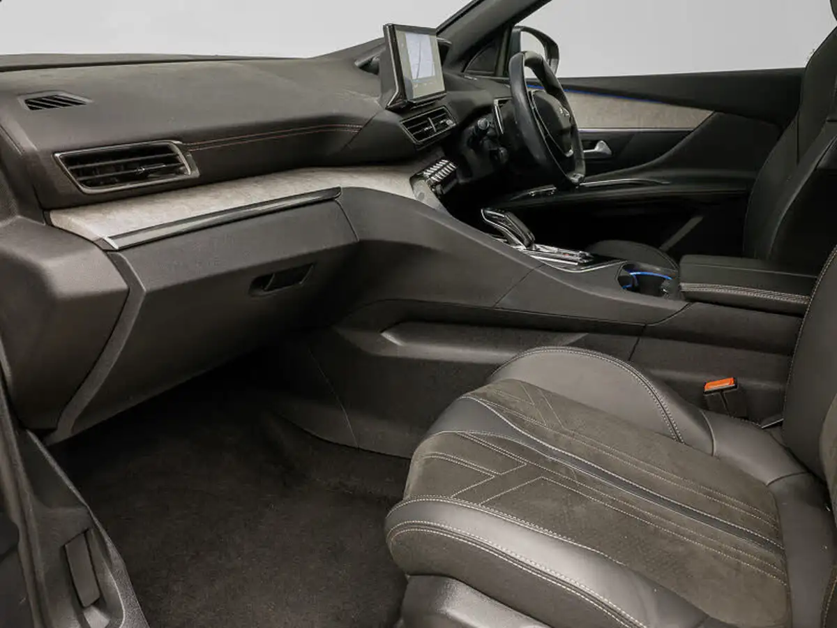 2021-peugeot-3008-suv-16-puretech-gt-180bhp-ss-eat8-big-4
