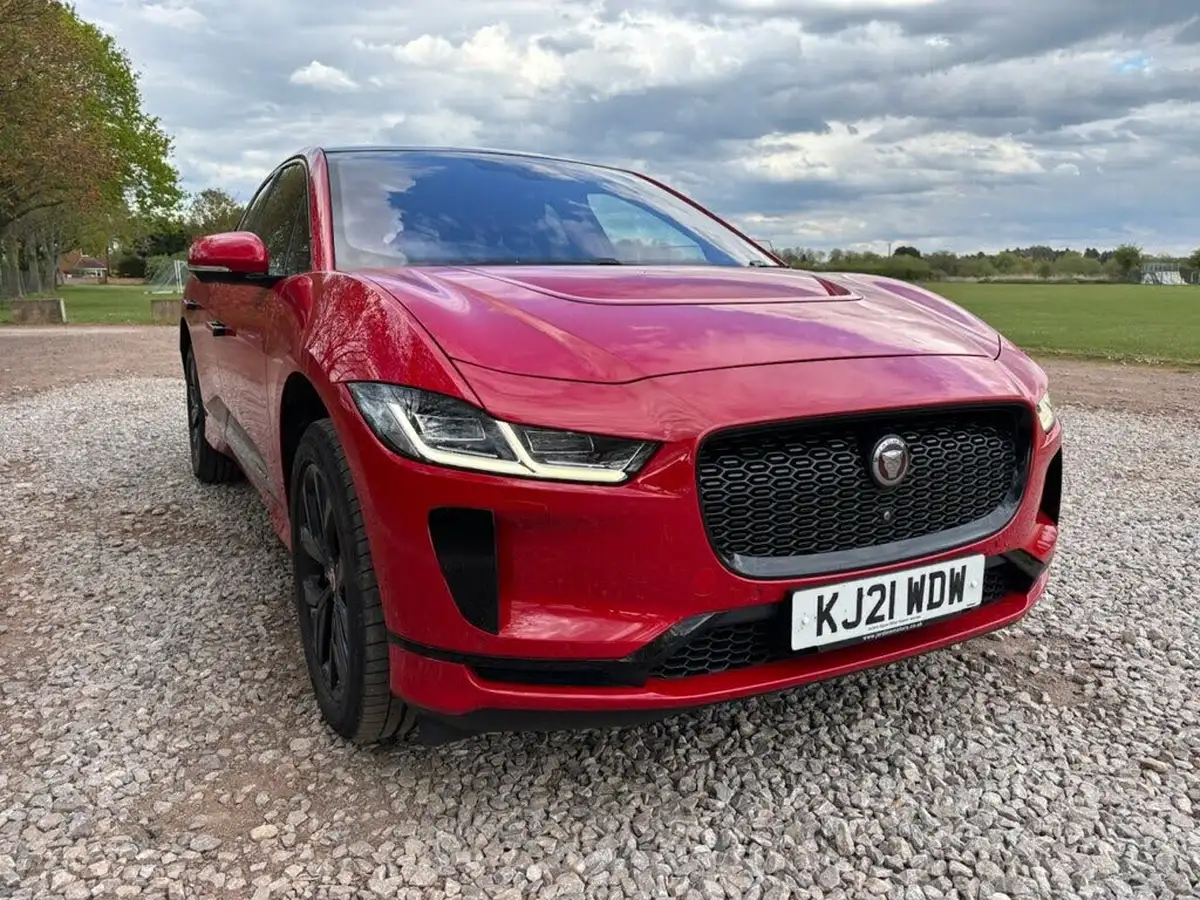 2021-jaguar-i-pace-ev400-se-big-3