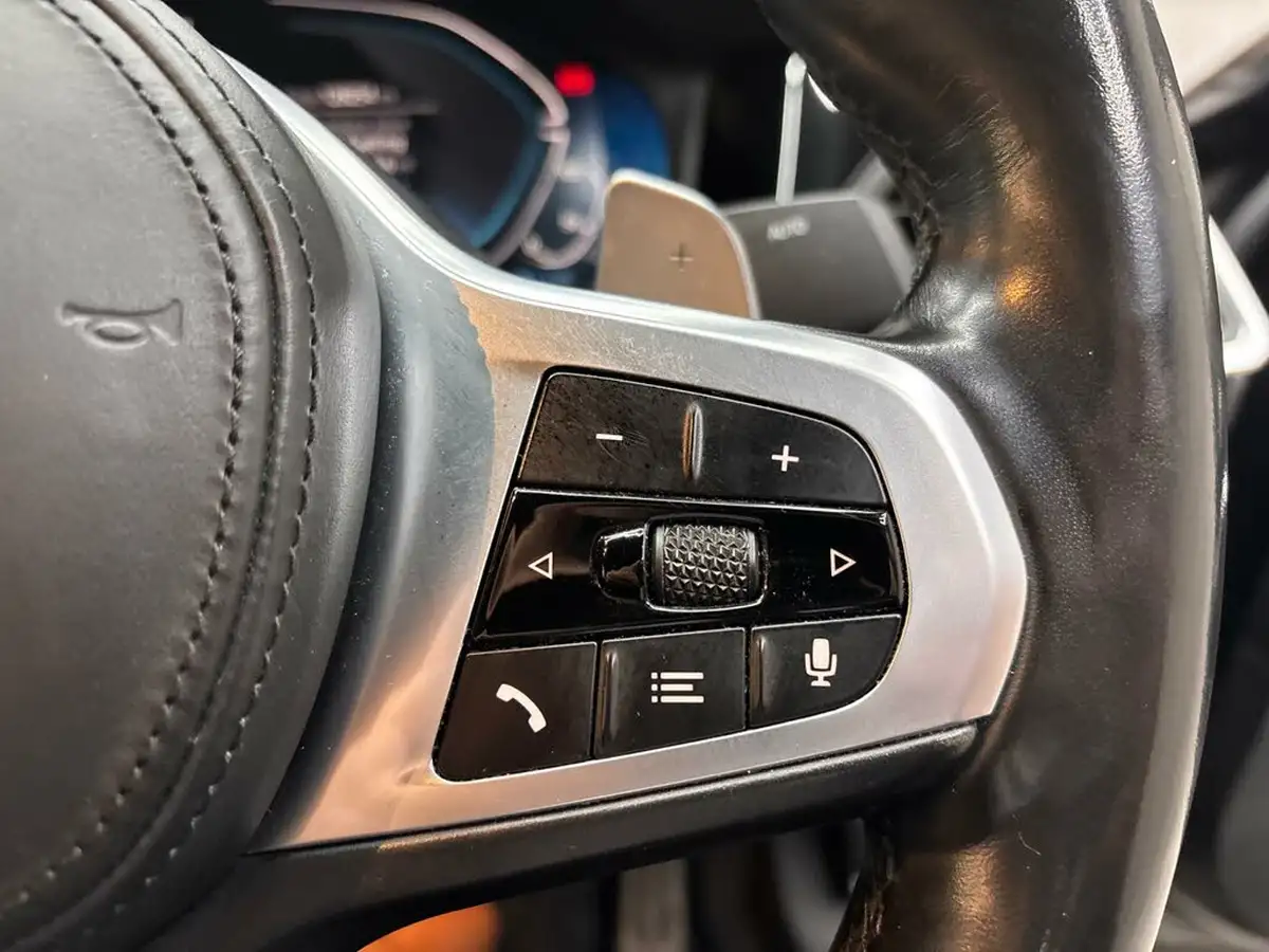 2020-bmw-3-series-20-330e-m-sport-saloon-4d-big-36