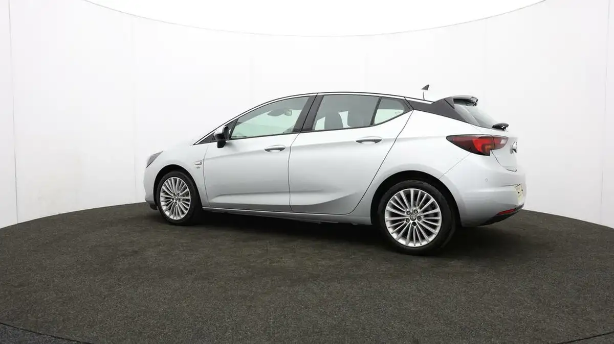 2020-vauxhall-astra-12-turbo-elite-nav-big-70
